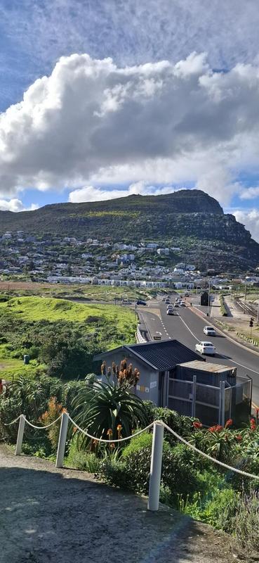 To Let 1 Bedroom Property for Rent in Glencairn Western Cape